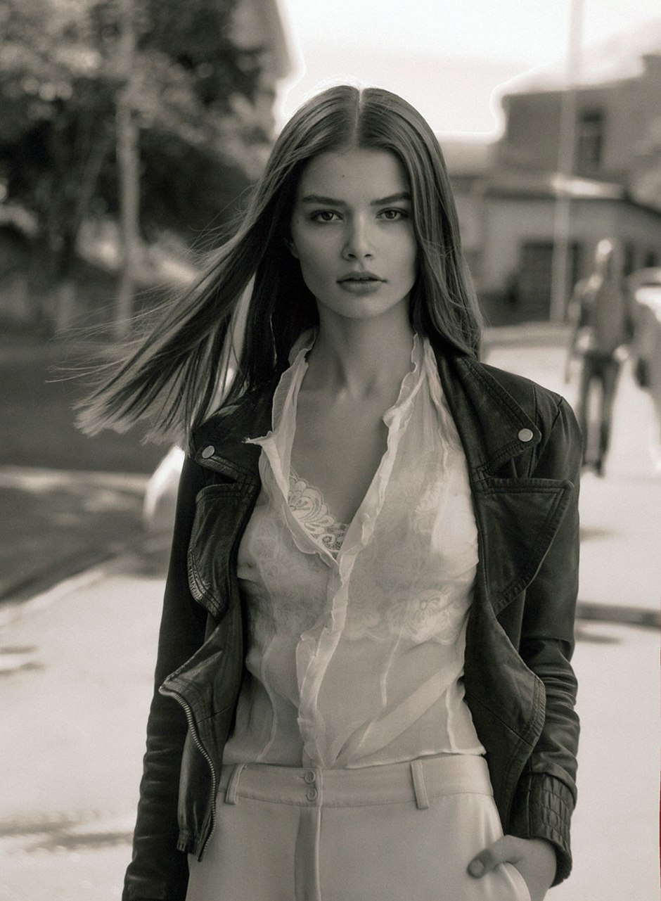 Polina Kostyuk Polina Kostyuk