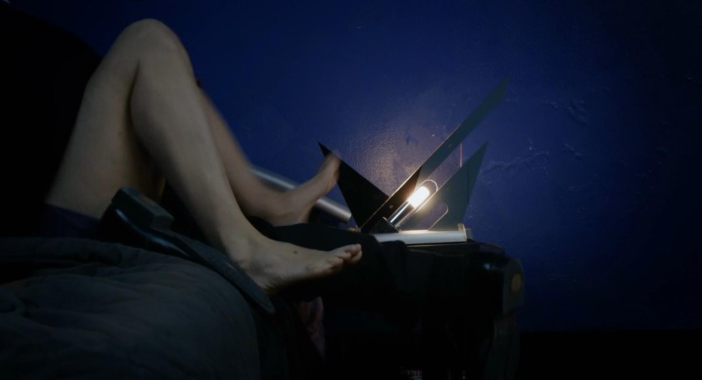 Épaule de Cecil à la tête