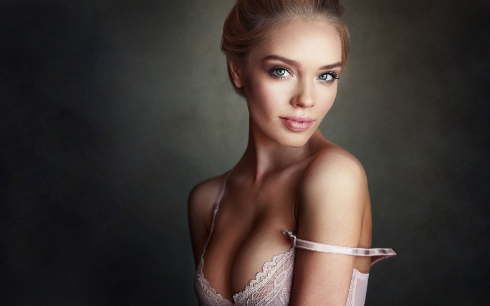 Sean Archer Victoria Pechkurova