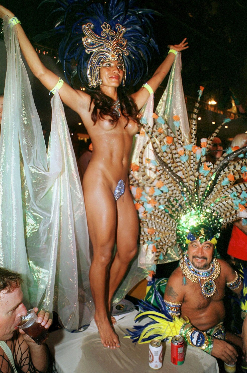 Carnaval au Brésil Naked Dancers