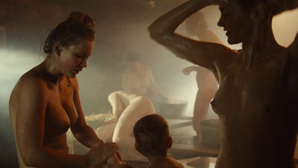 Bath de territoire Julia Peresild