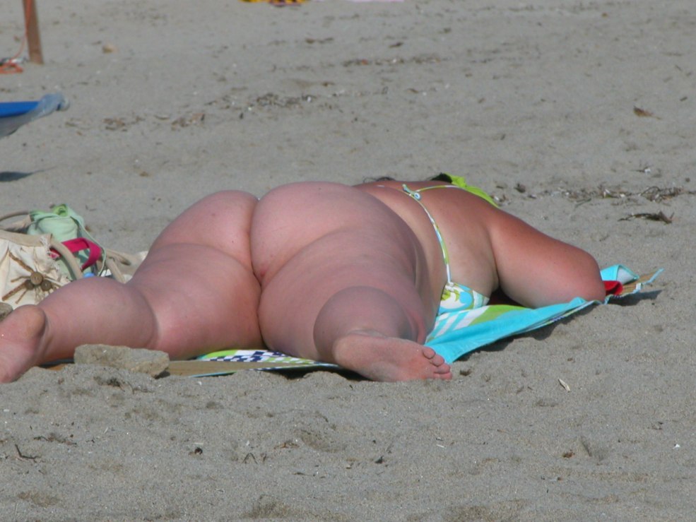 Cunnilingus bbw sur la plage
