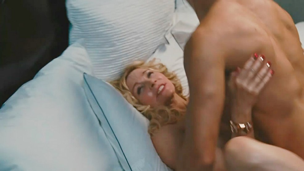 Scènes érotiques kim cattrales