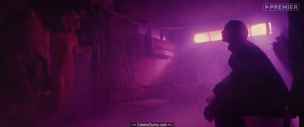 Maryana Spivak en maillot de bain