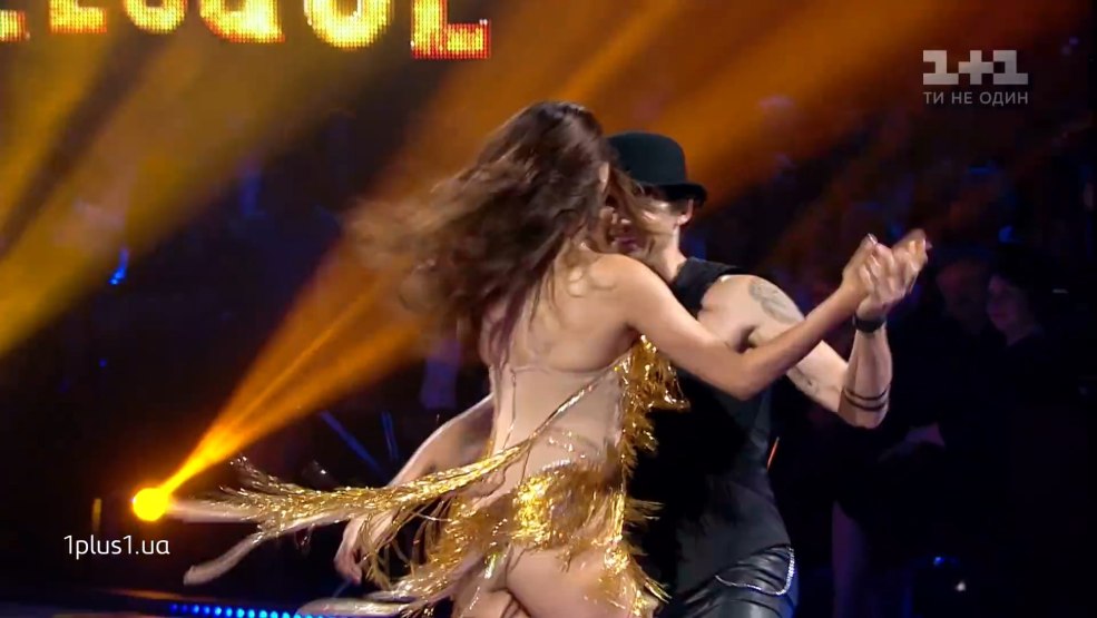 Michelle Andrade nue