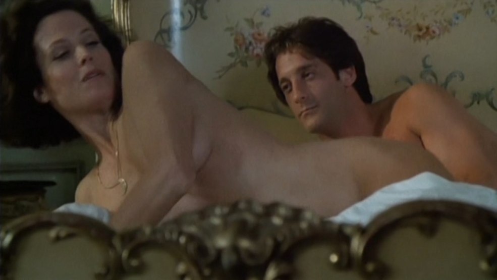 Sigurni Weaver Naked Alien