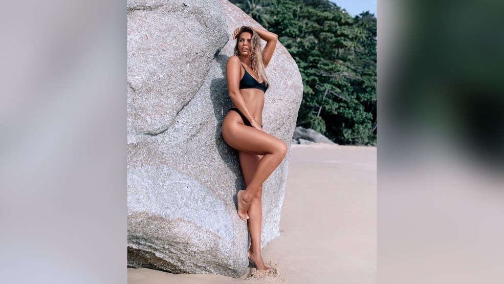 Photoset Jill Kelly Anal par la piscine