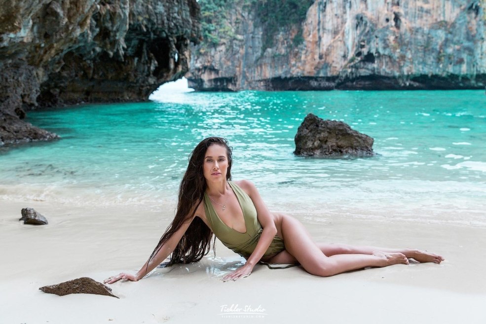 Ilana ural boulettes nues