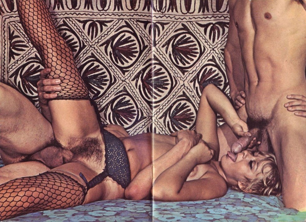 Porno rétro avec des femmes enceintes