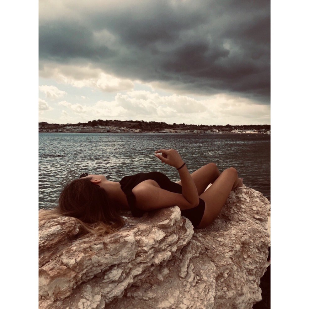 Cassia modèle érotique