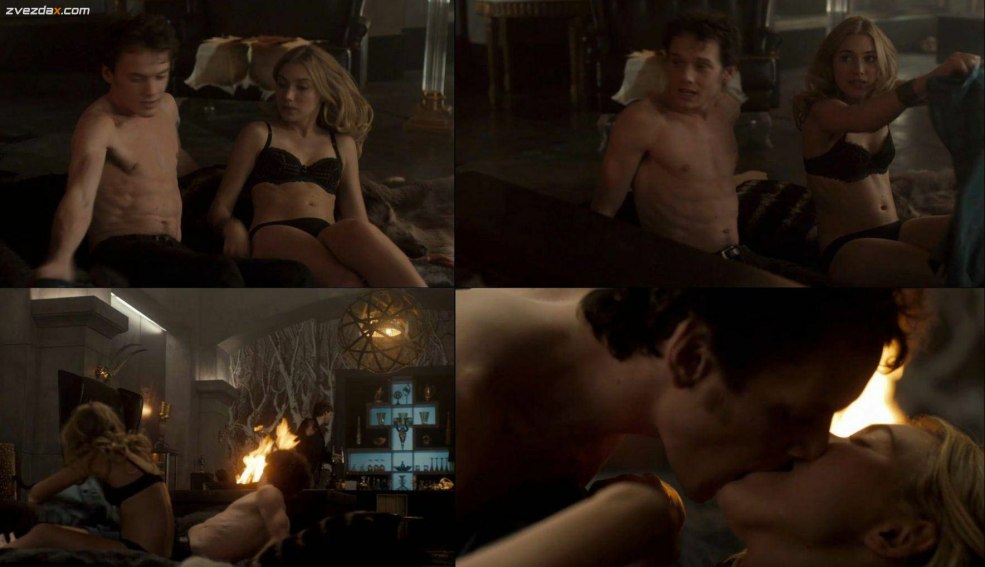 Imojen met des scènes érotiques