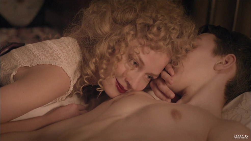 Actrice Krristanna Loken nue