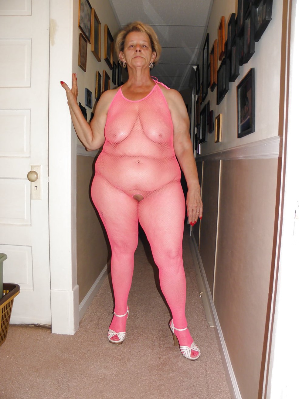 Vieilles femmes poilues amateurs