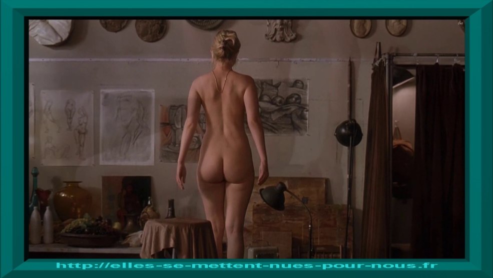 Actrice sofia miles nue