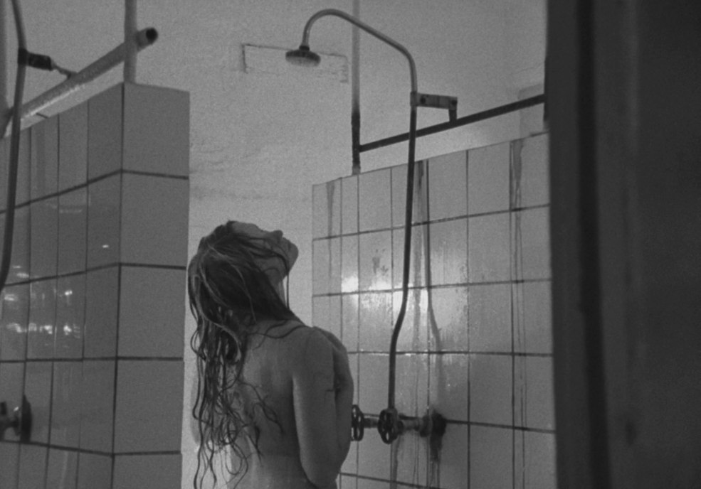 Margarita Terekhova est nue