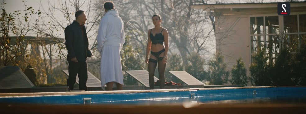 Modèle nu katerina h anal