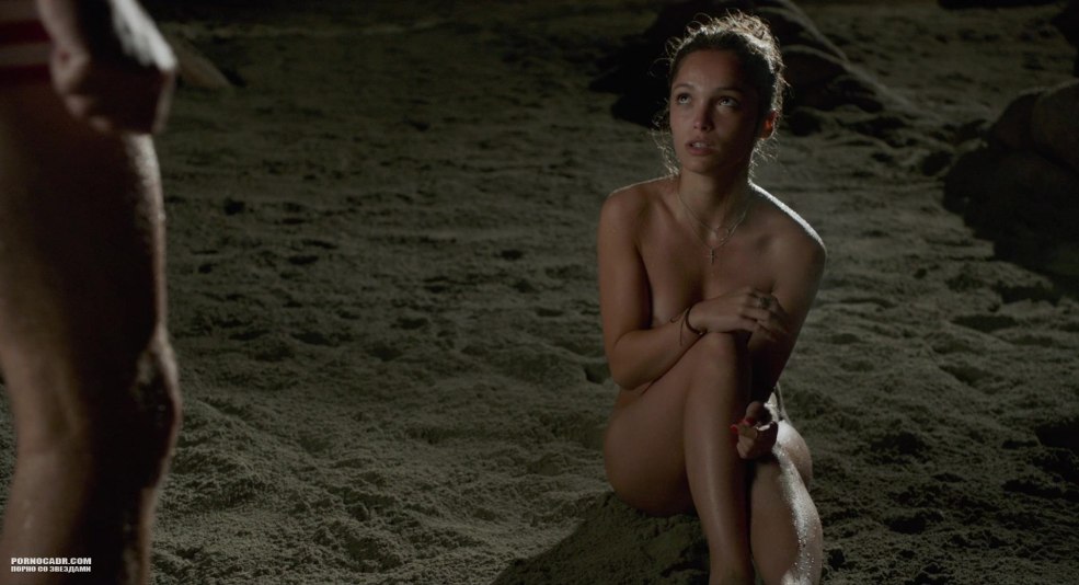 Alice Isaaz Lola le Lann nue