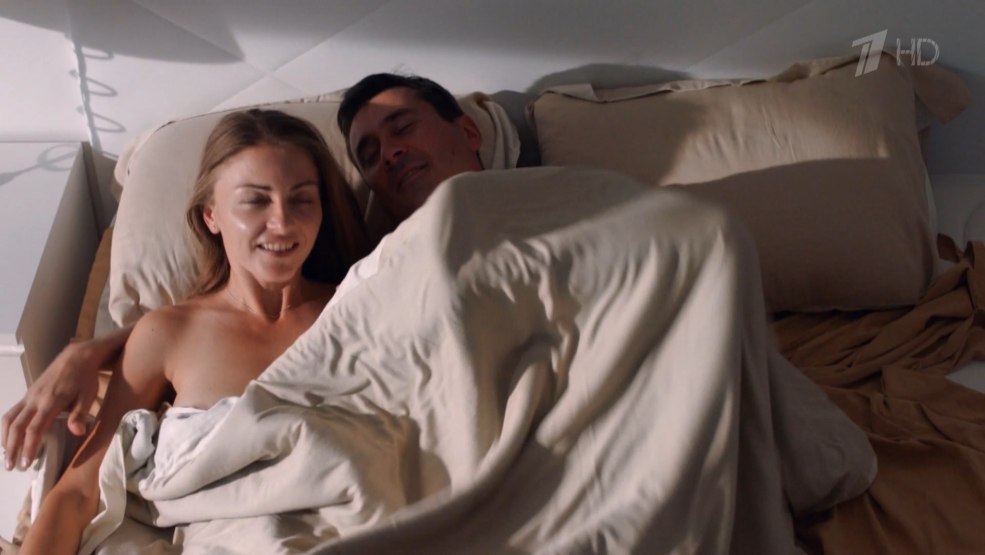 Scènes de lit de cloche Kristen