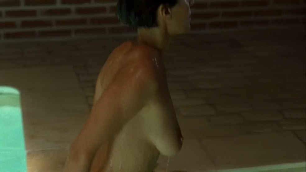 Mena Suva Eden Garden nue