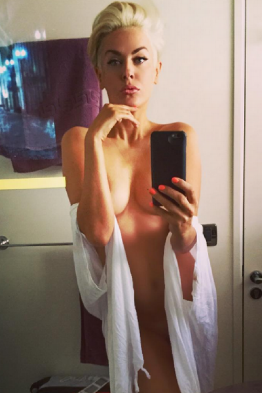 Tatyana Tereshina est nue