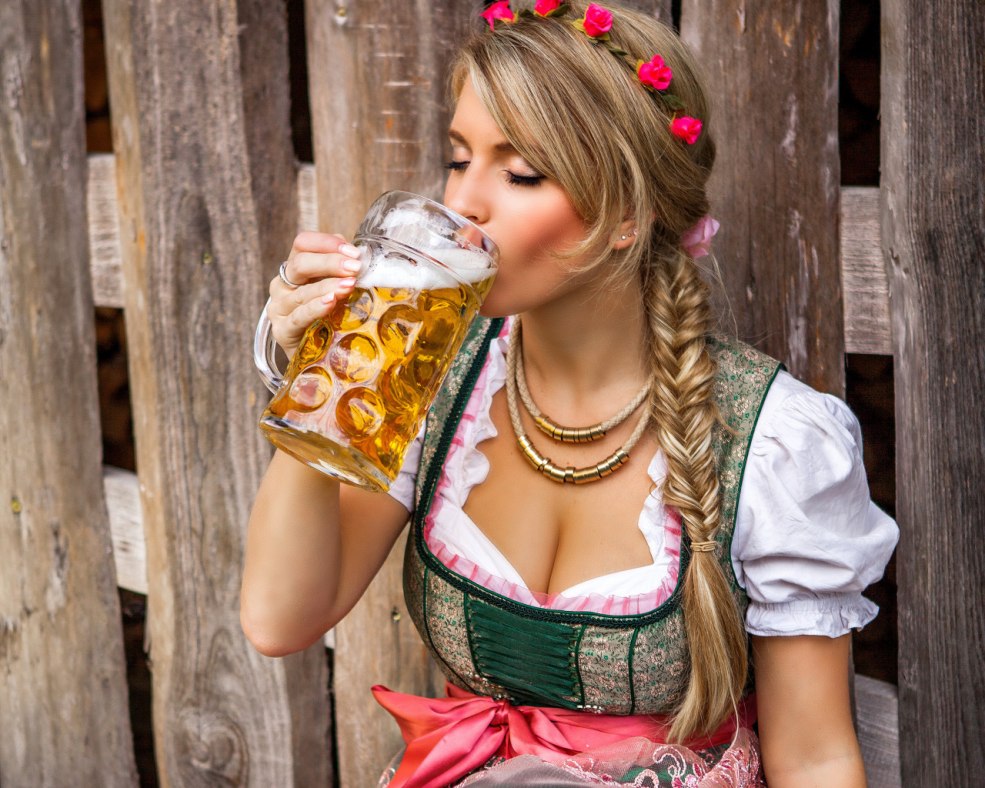 Dirndl serveur oktoberfest