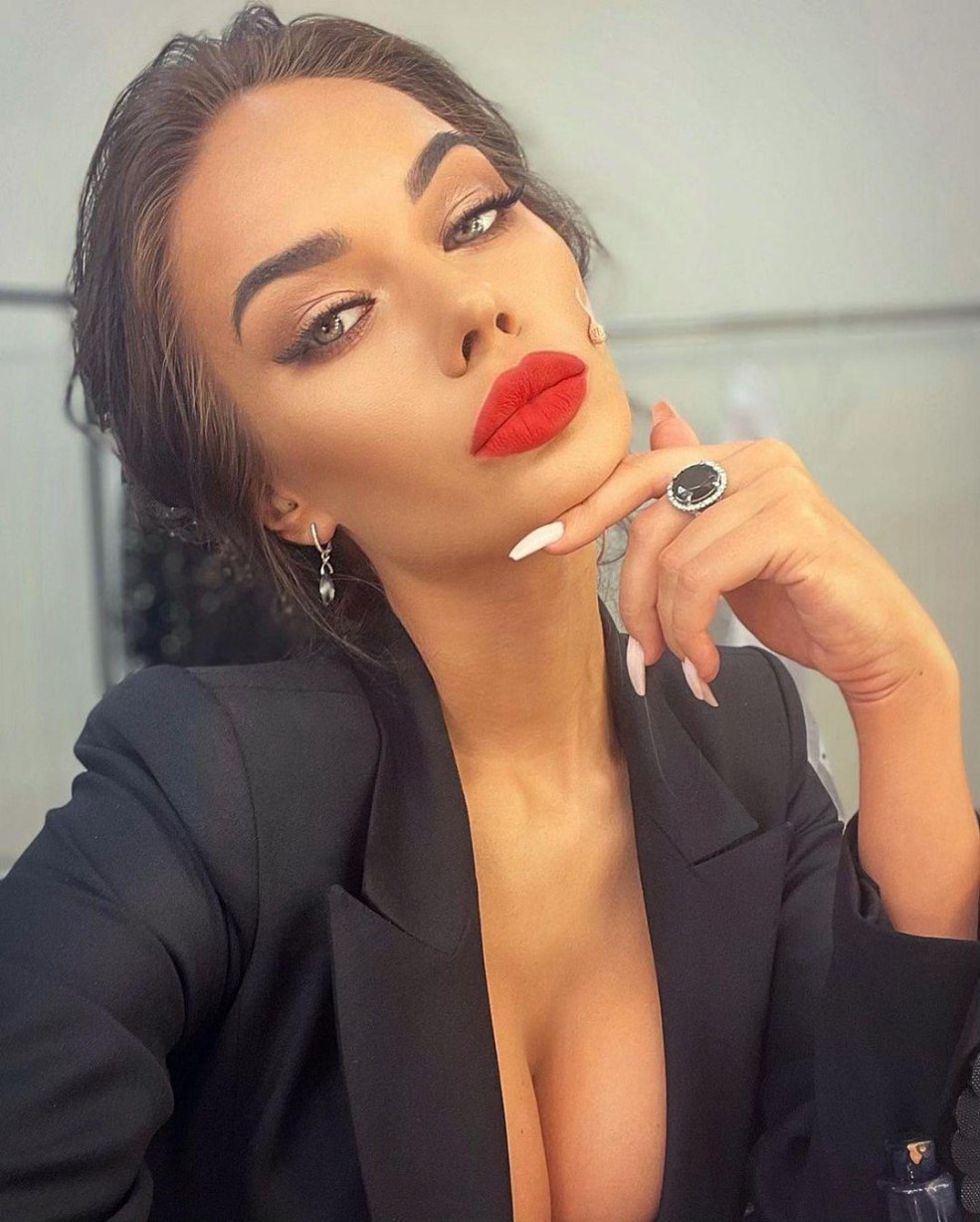 Yana Koshkina 2020 Figure