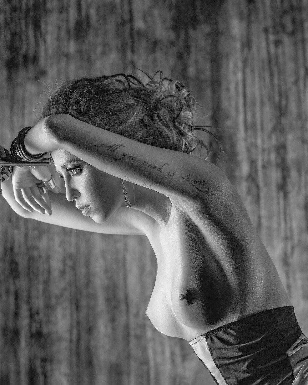 Nadia Dorofeeva Maxim