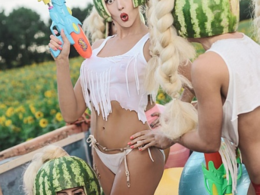 Olya Polyakova Nudenka