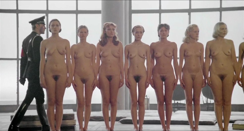 Montrant un mod de femmes nues