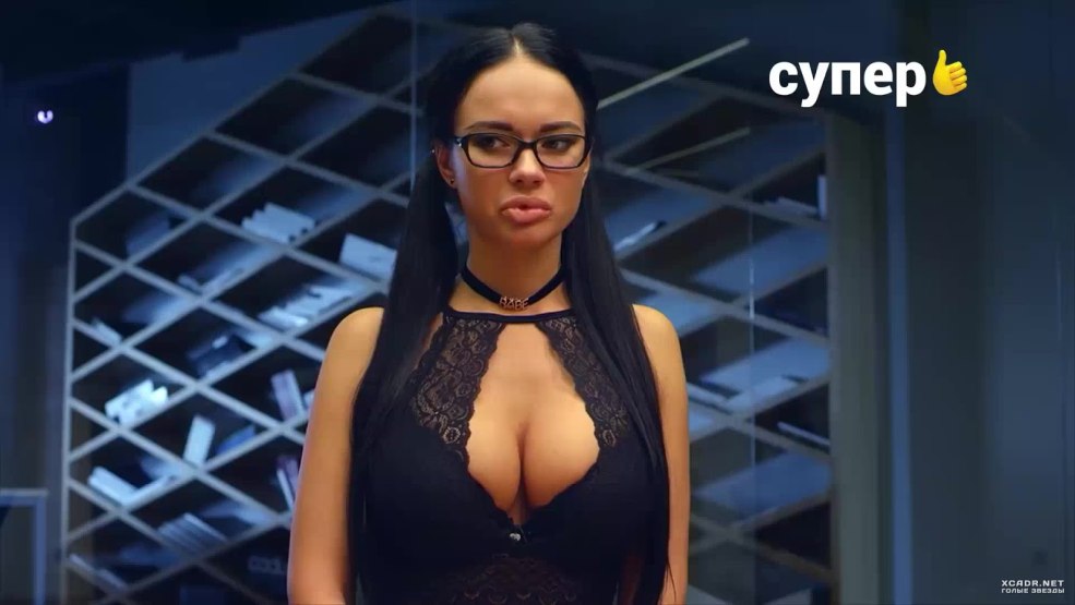 Yana koshkina jambes doigts