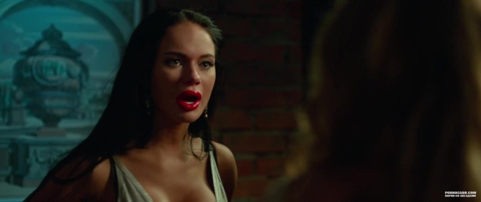 La poitrine de Yana Egorik