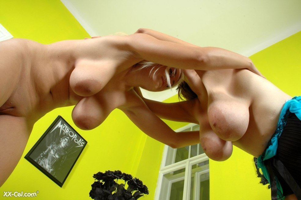 Tessa fowler nue baise