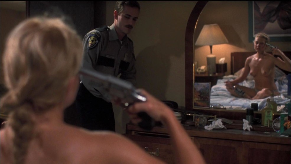 Témoin des scènes érotiques