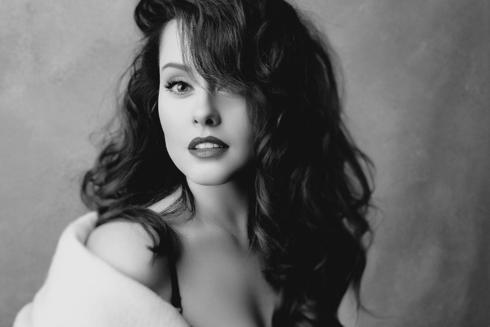 Les femmes au foyer désespérées de l'actrice nue