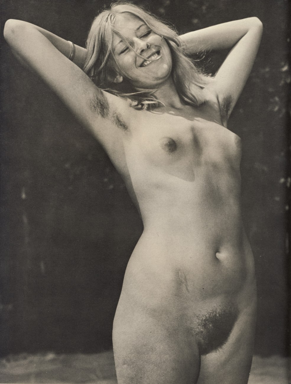 Naked Hairy Beach rétro