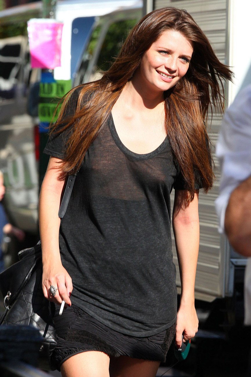 Voir à travers la chemise pas de soutien-gorge