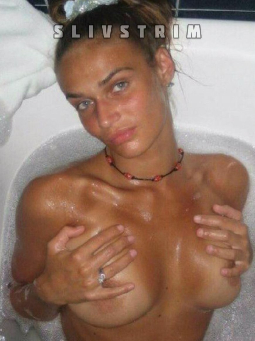 Alena Vodonaeva DOM-2 nue