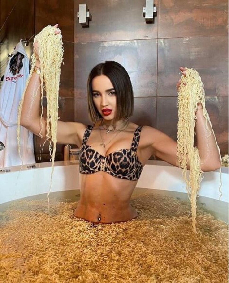 Olga Buzova Doshirak