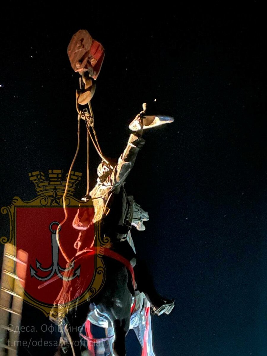 Elizaveta Tuktamysheva dans la maxime des sous-vêtements