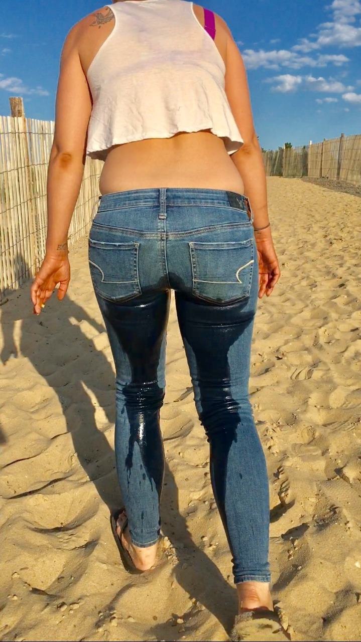 Faire pipi en jean
