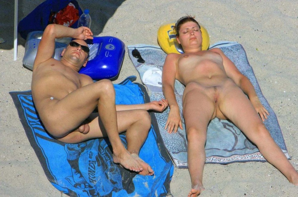 Famille baise sur les plages nudistes