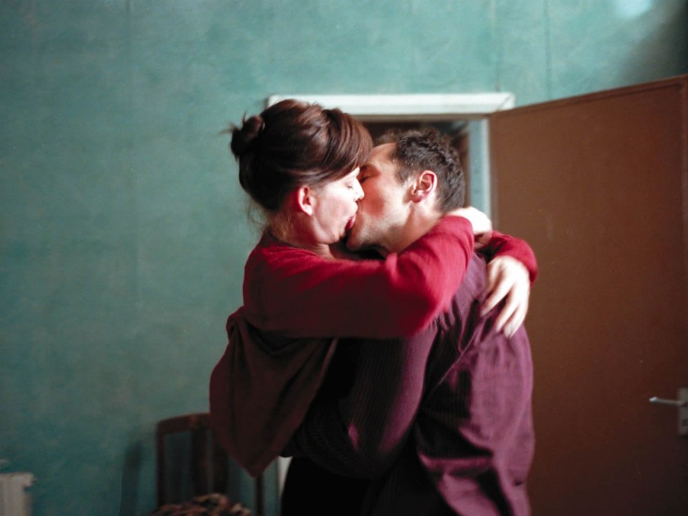 Roxane Mesquida - Fat Girl 2001