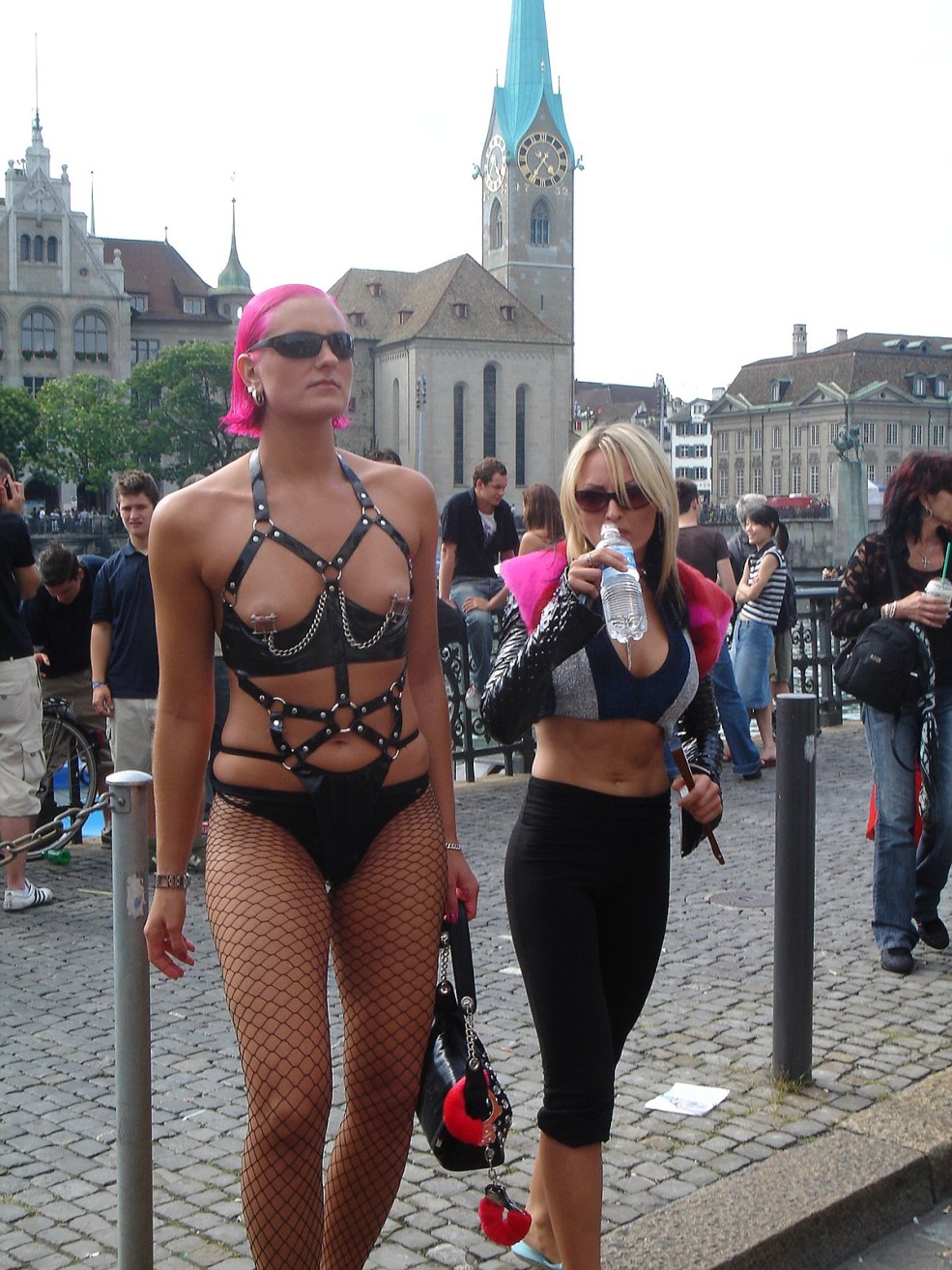 Méchante miss hared art
