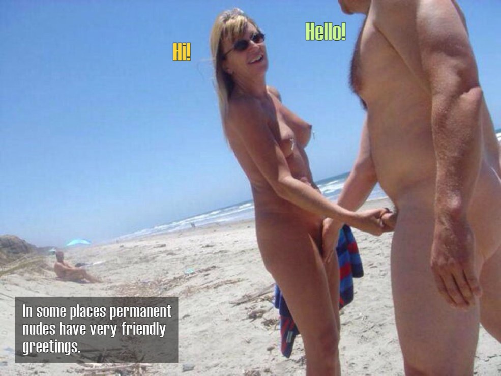 Hairy sur la plage espionné