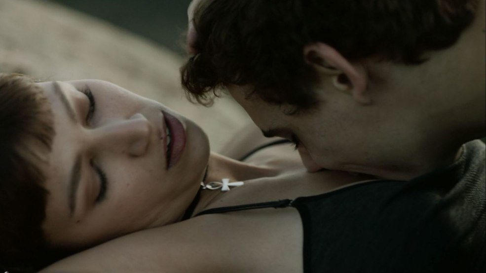 Macho belle avec un membre nu