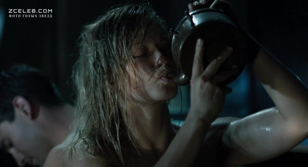 Julia Peresild nue dans le film