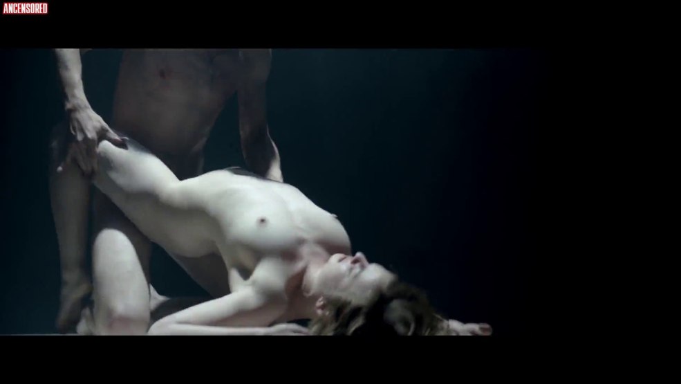 Scènes chaudes de Sofia Butella