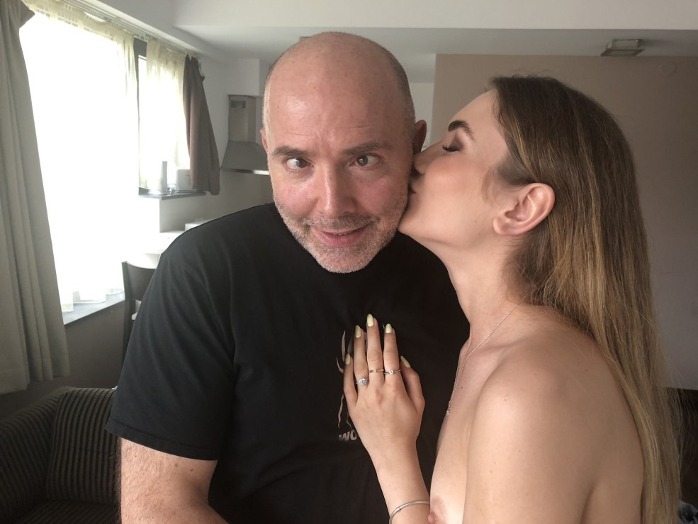 Milfy City 0.6 E Carolina