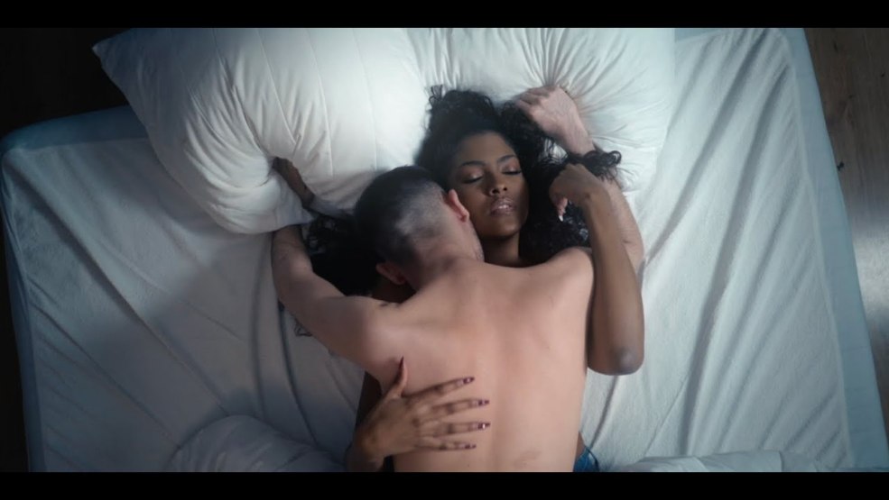 Stefan Odran épouse incorrecte