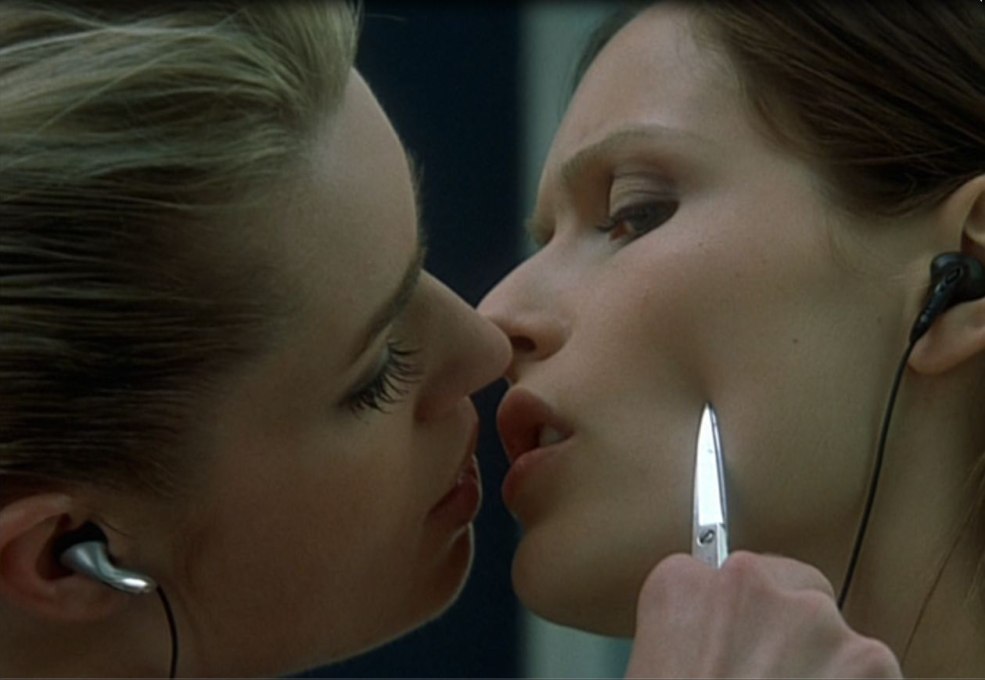 Films sur la même femme d'amour féminine